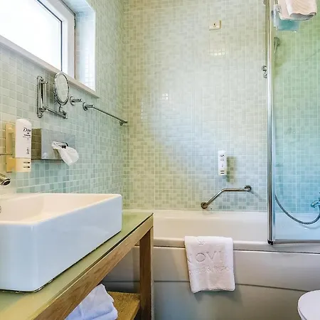 Stunning In With Sauna, 2 Bedrooms And Wifi Апартаменты *