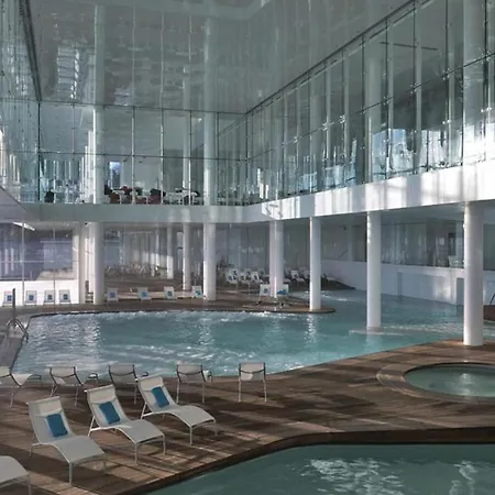 Stunning In With Sauna, 2 Bedrooms And Wifi Апартаменты *