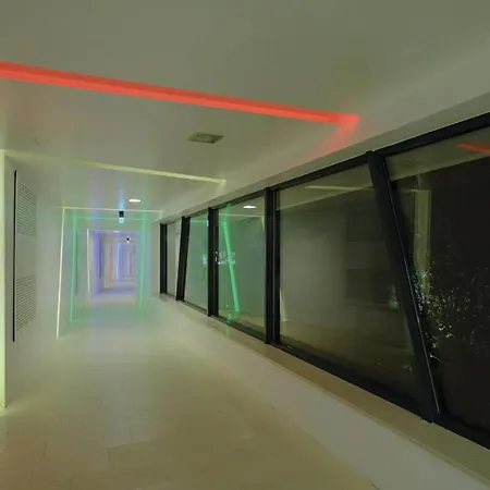 Stunning In With Sauna, 2 Bedrooms And Wifi Апартаменты Нови-Винодолски