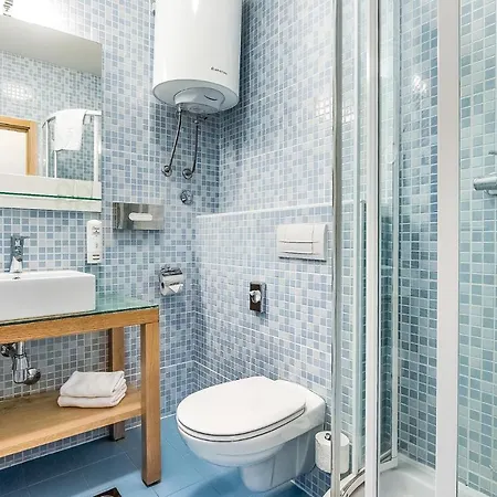 Stunning In With Sauna, 2 Bedrooms And Wifi Апартаменты *