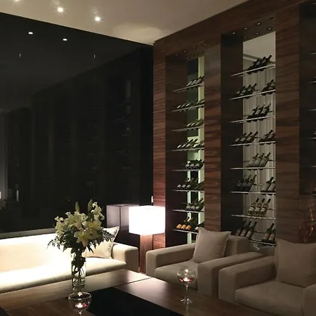 Stunning In With Sauna, 2 Bedrooms And Wifi *